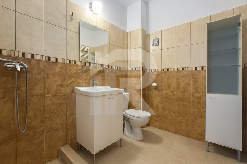 Casa intre doua paduri - TARTASESTI - DAMBOVITA